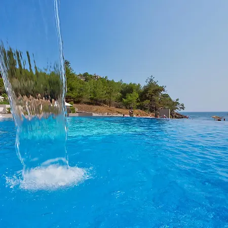 Complex Thassos Grand