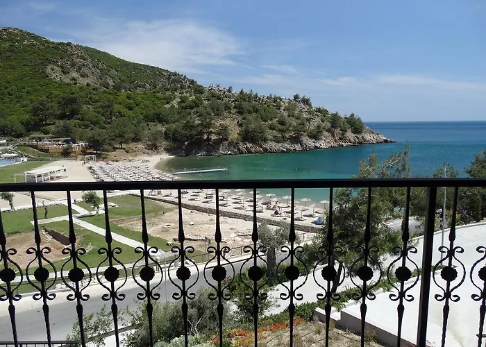 Thassos Grand